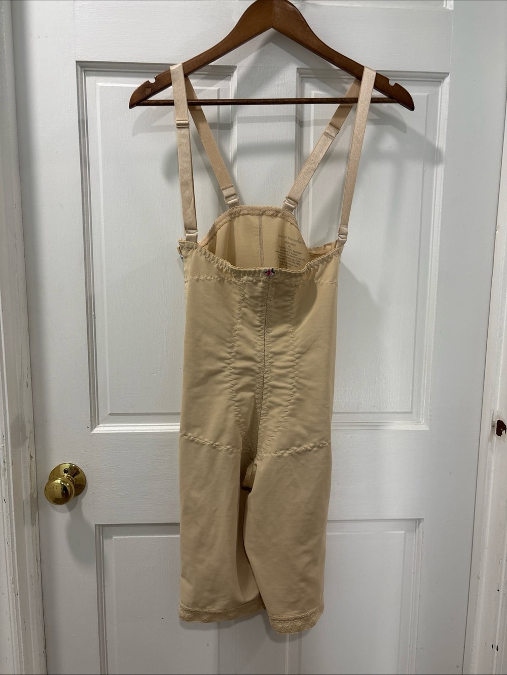 Design Veronique Women’s Zippered Body Girdle Size XL Champagne Style #853